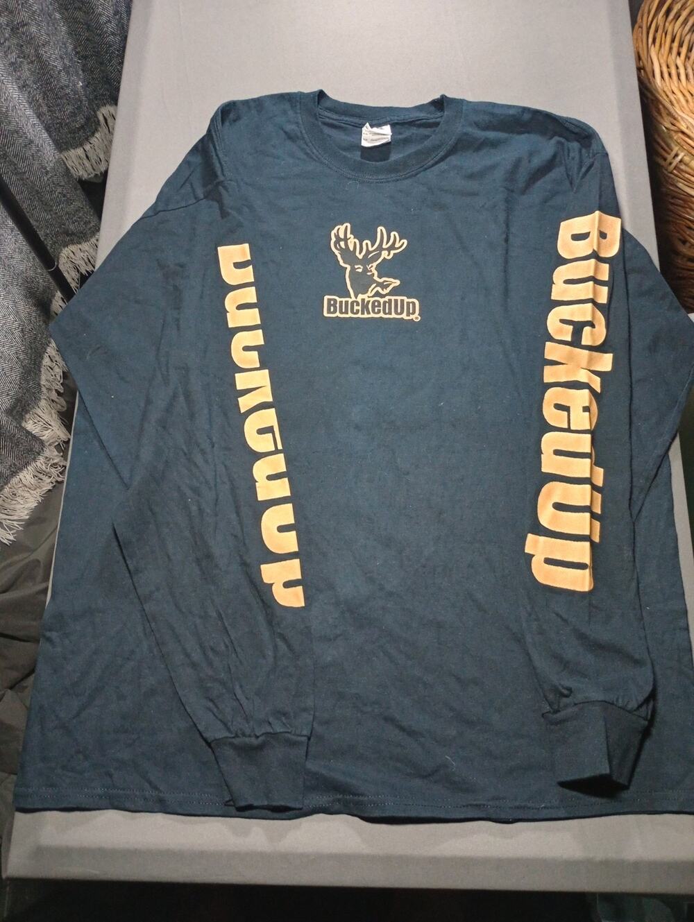 Bucked Up Long Sleeve Shirt Men's Size XL